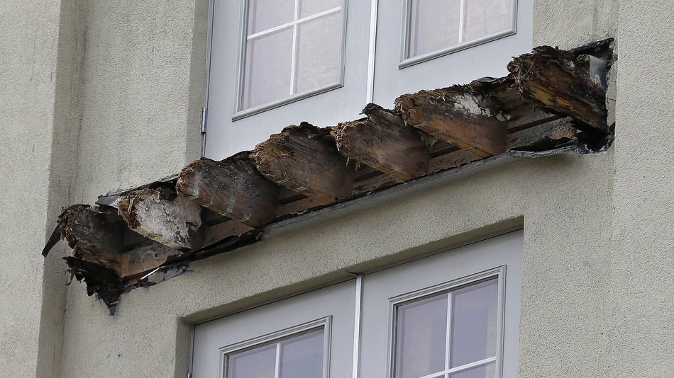 LAW UPDATE: Multi-Family Buildings with Balconies Require Inspections